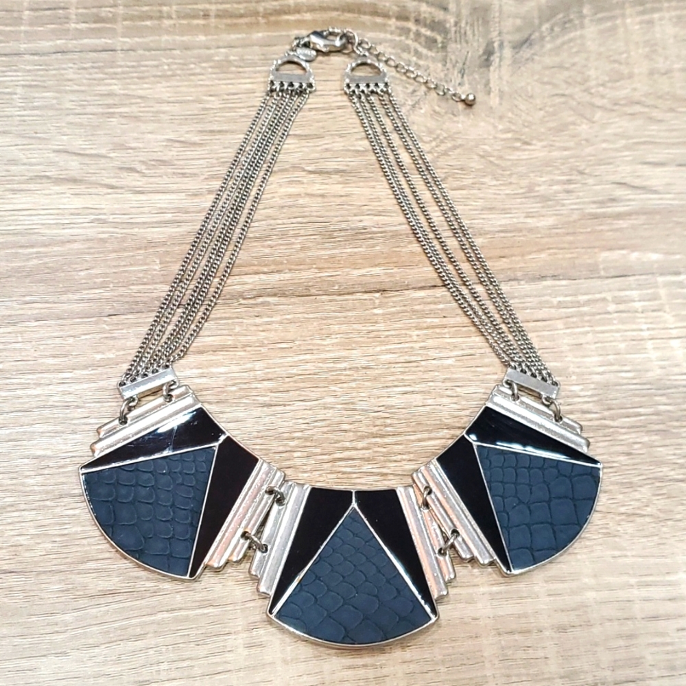 Silver necklace